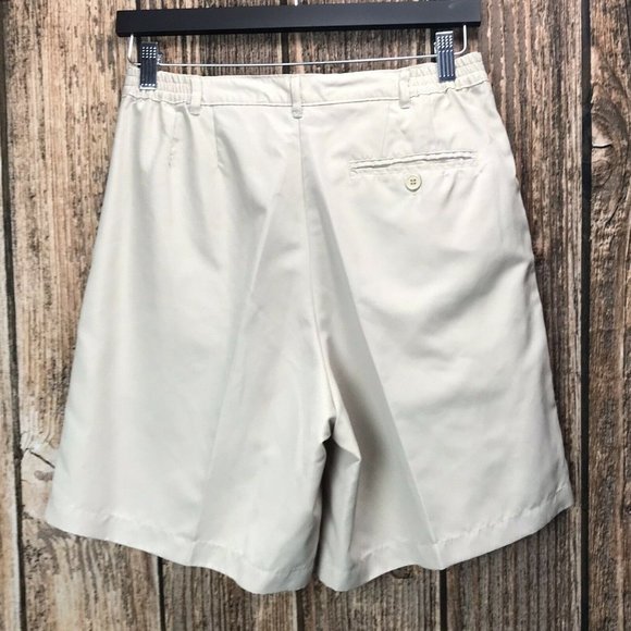 K.T. Golf Kenneth Too Shorts ~ Sz 10P ~ Beige - Picture 2 of 3